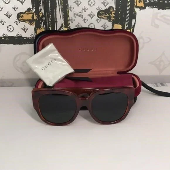 New Authentic Gucci Brown Sunglasses GG0142SA 002 New Authentic Gucci Brown Sunglasses GG0142SA 002 main image 3